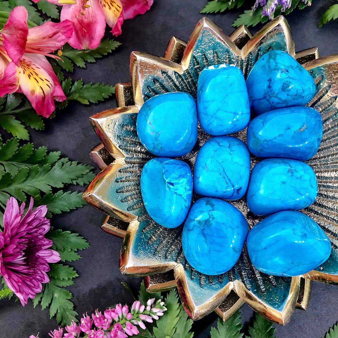 Howlite Tumbles | Turquoise